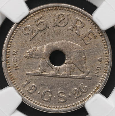 修遠堂世界钱币第110期 - NGC AU58 1926年格陵兰中孔25欧尔 ， 1940/41年在纽约打孔，以避免与同尺寸1克朗硬币混淆，仅打孔6万枚