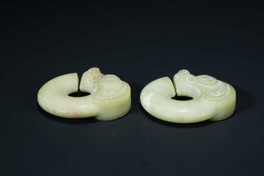 上海都达杂项专场七十二【全场包邮】 岫玉 玉猪龙挂件 1对80-64