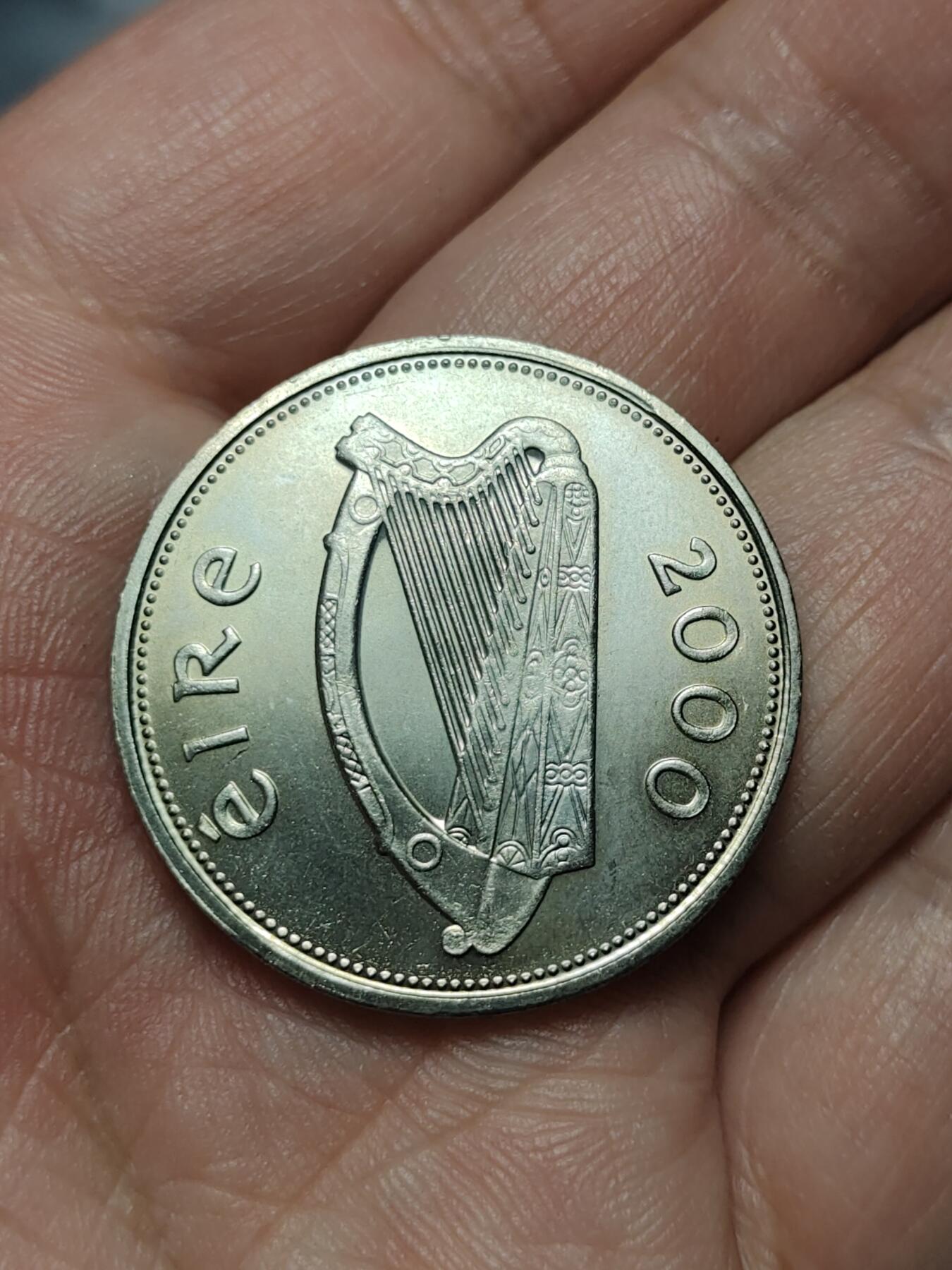 2026年第四十场(总第二百零九场）外国好品散币场(免佣金) 好品–爱尔兰🇮🇪2000单年份1镑(千禧年纪念币)