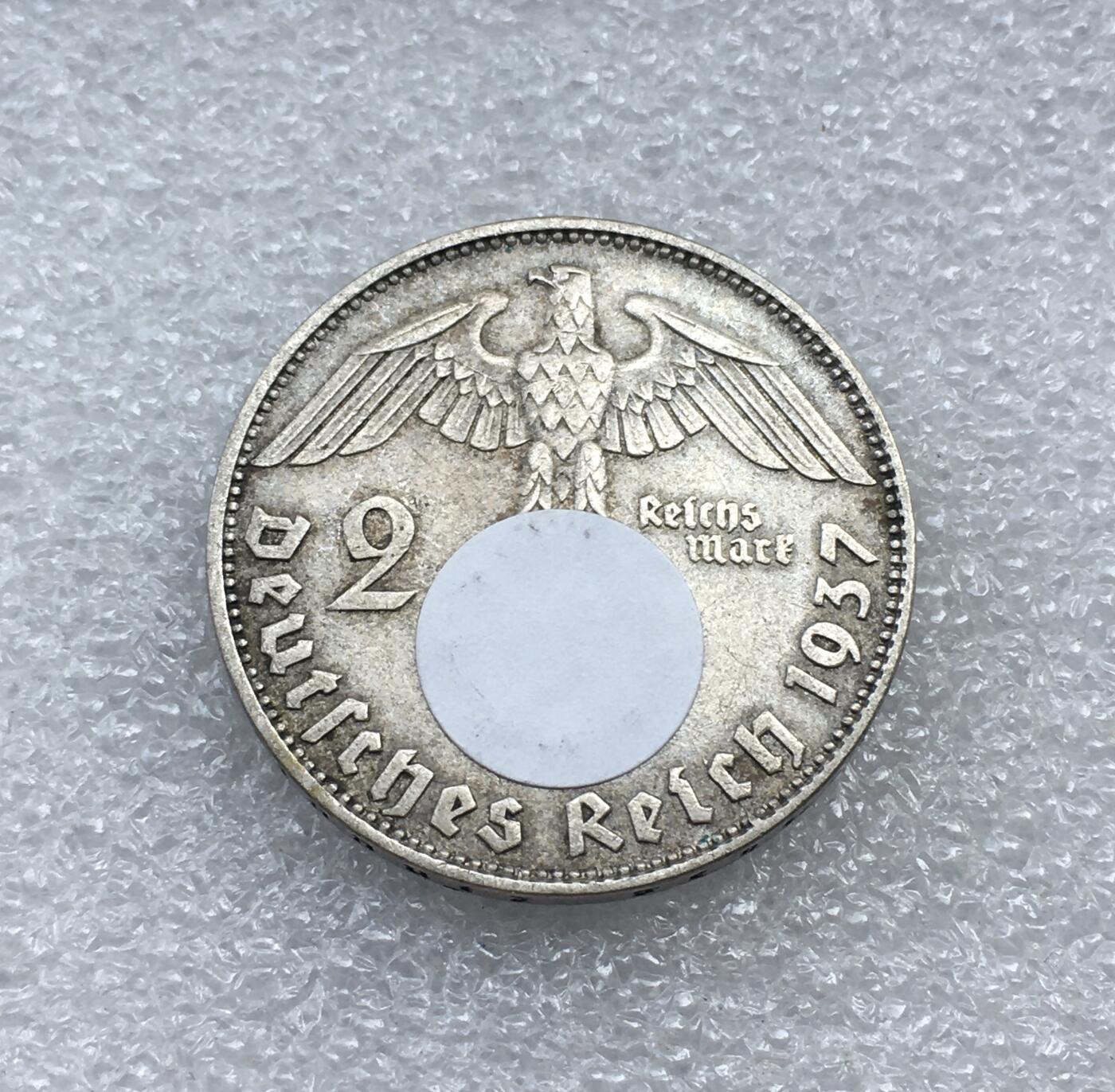 世界钱币专场拍卖 每周二开拍