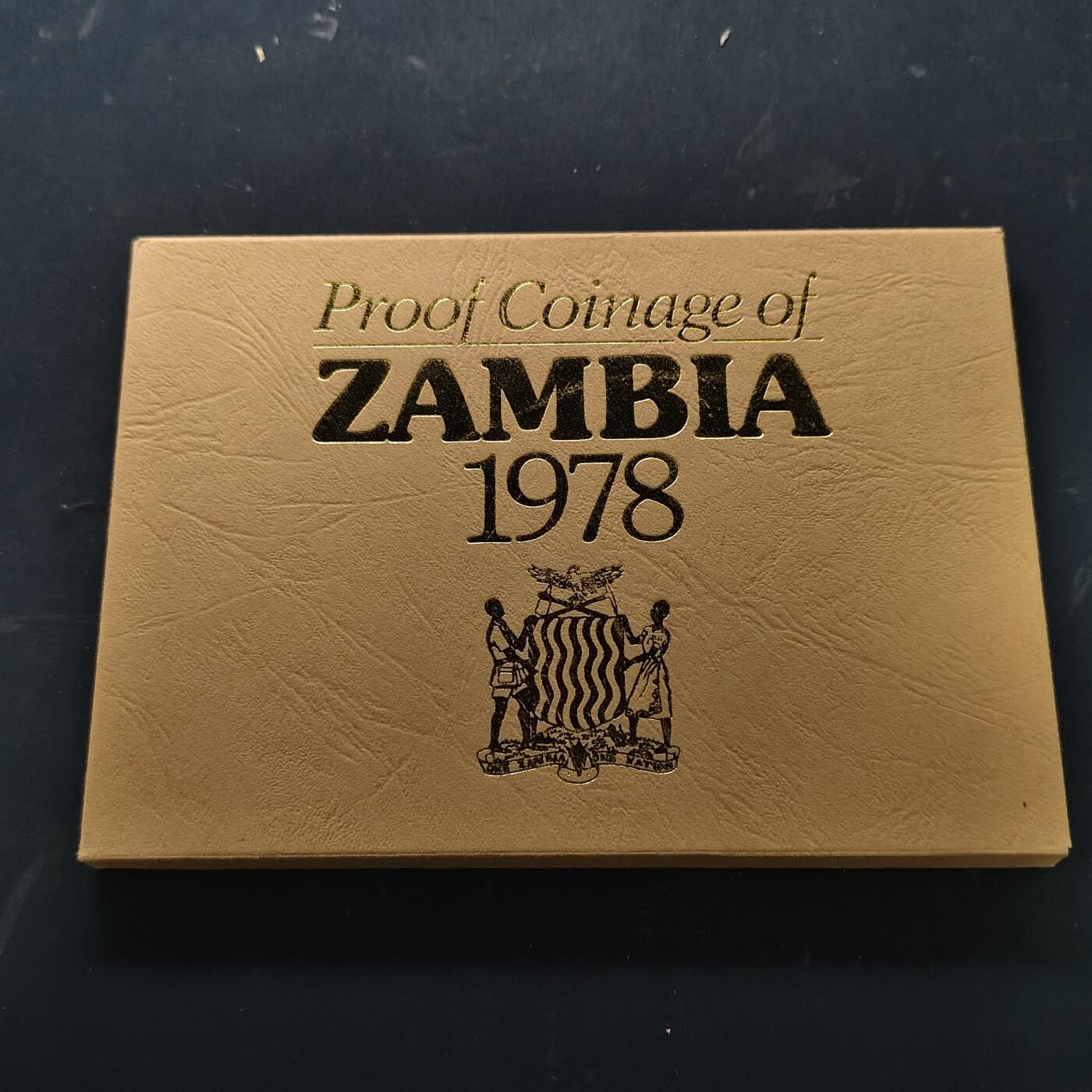 【全场包邮】纯粹捡漏拍519场 赞比亚1978年官方发行皇家厂经典信封装精制套币-PS5