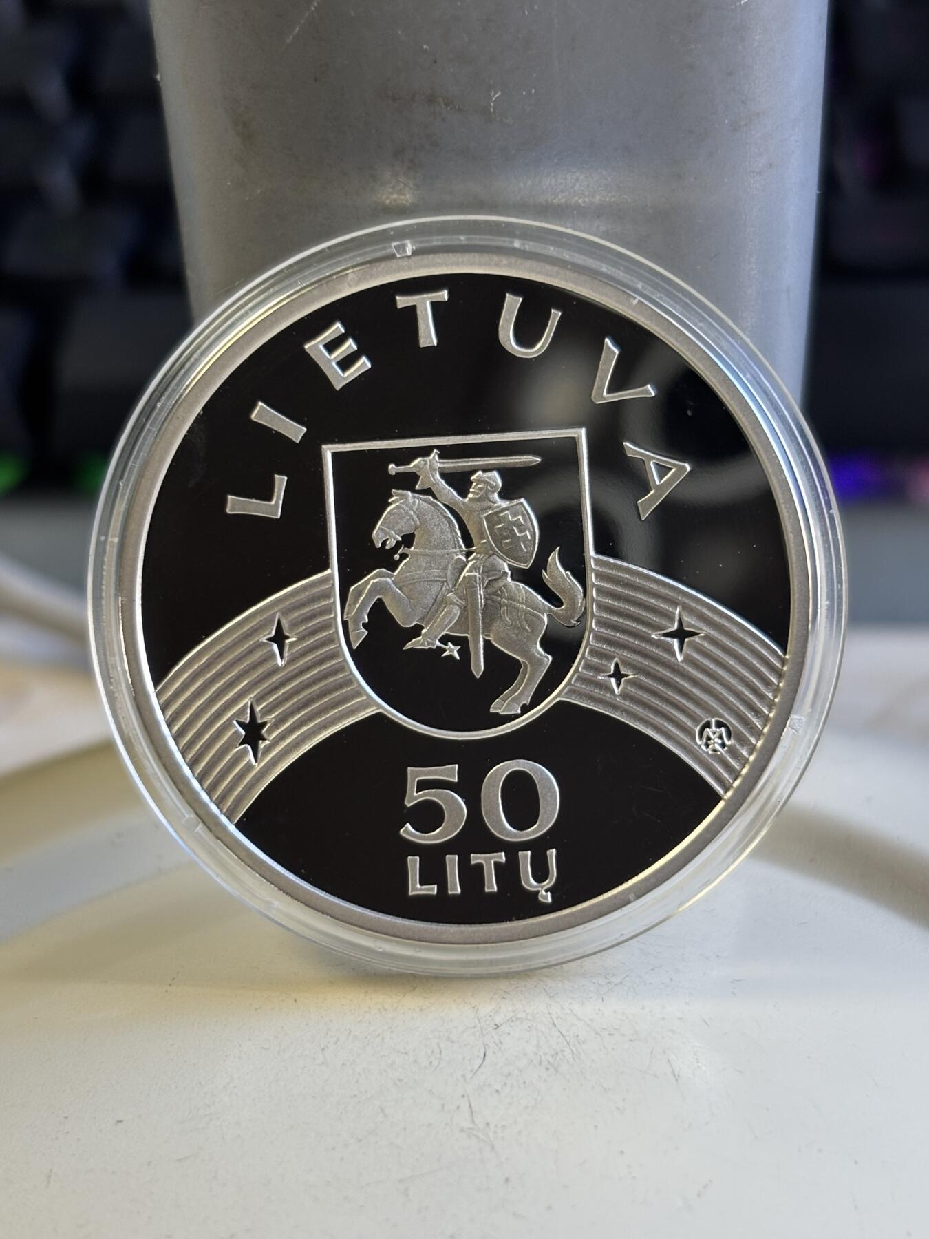 第196期拍卖 立陶宛2000年千禧年系列精制克朗型纪念银币，925银，28.28克，发行3000枚