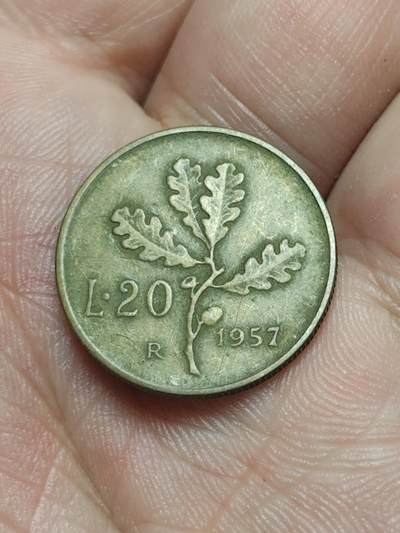 2026年第四十场(总第二百零九场）外国好品散币场(免佣金) - 意大利🇮🇹1957年20里拉(共和国时期第一版，齿边首发年仅发行3年，Serifed 7–艺术字体7版本))