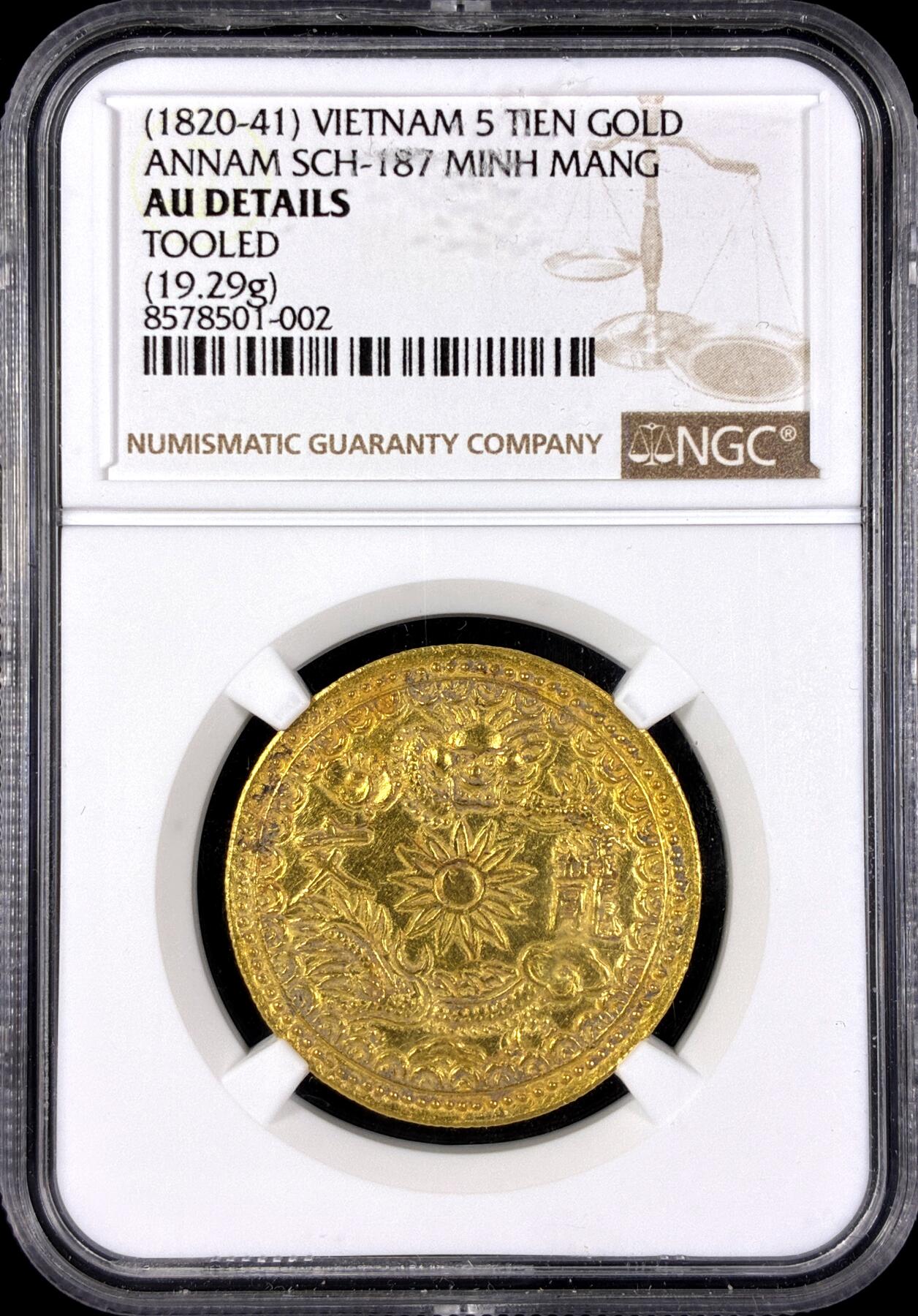 【雨安】【直播拍卖】【第0131期-评级币章】2026-04-04 周六 19:30 (金价1060, 银价18.08)  [评级金铂] Vietnam [金币] 越南 安南 明命通宝 背龙纹5钱  NGC-AU 极其罕见, 香港HA2025秋拍成交价11400美金