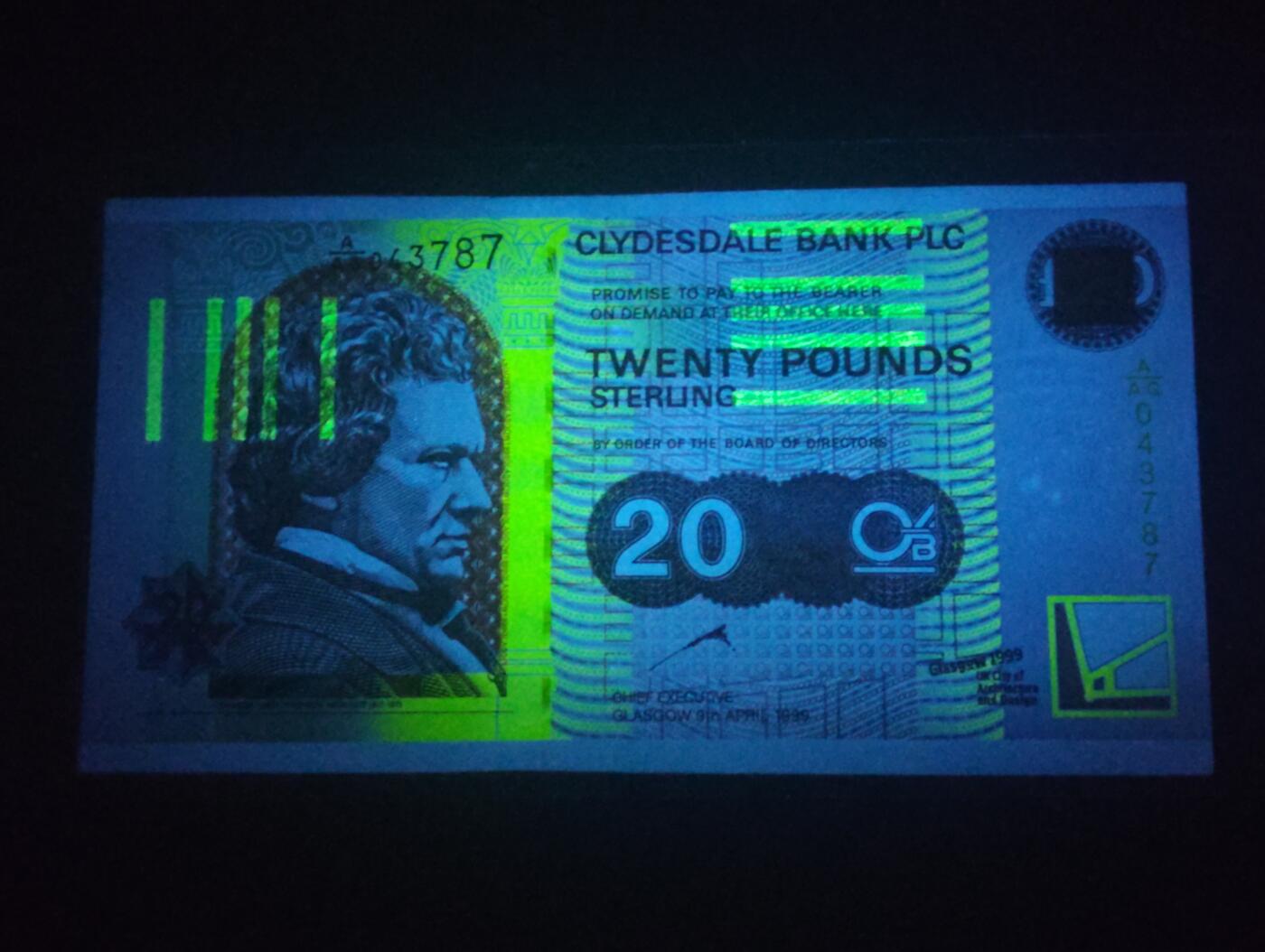 2026四月第一期，总222期 苏格兰克莱斯戴勒银行1999年格拉斯哥荣获英国城市规划设计奖20镑纪念钞UNC微潮，亚历山大.汤姆森和他的故居，少见品种