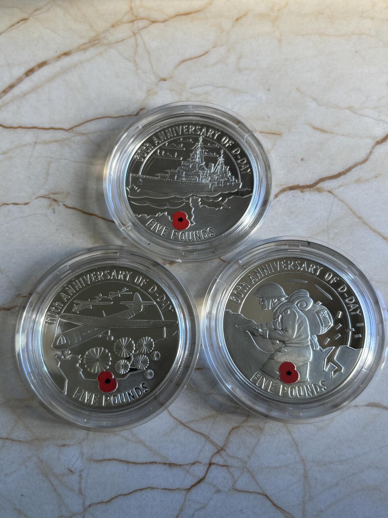 第196期拍卖 泽西根西奥尔德尼2004年诺曼底登陆纪念银币3枚套，925银，28.28克*3，发行25000套，有氧化