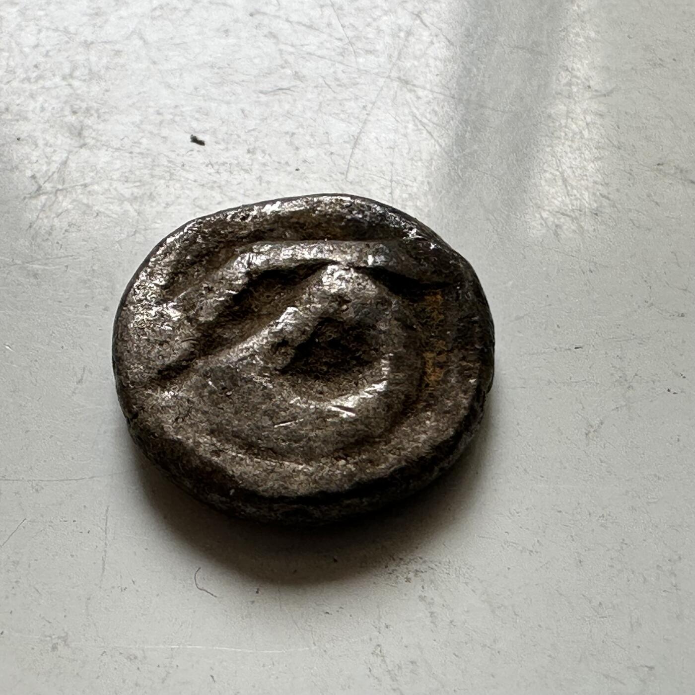 🌹外币初藏🌹🐯2026年第37场   每周二四六晚8️⃣点 接代拍 公元7-13世纪左右 三佛齐十字星打制银币 b