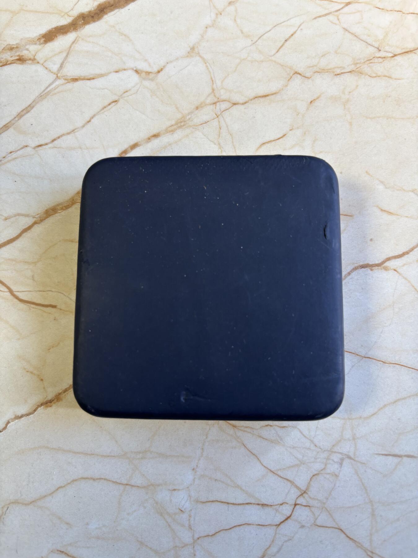 第196期拍卖 吉尔吉斯斯坦2015年二战胜利70周年幻彩纪念银币，925银，发行量1000枚