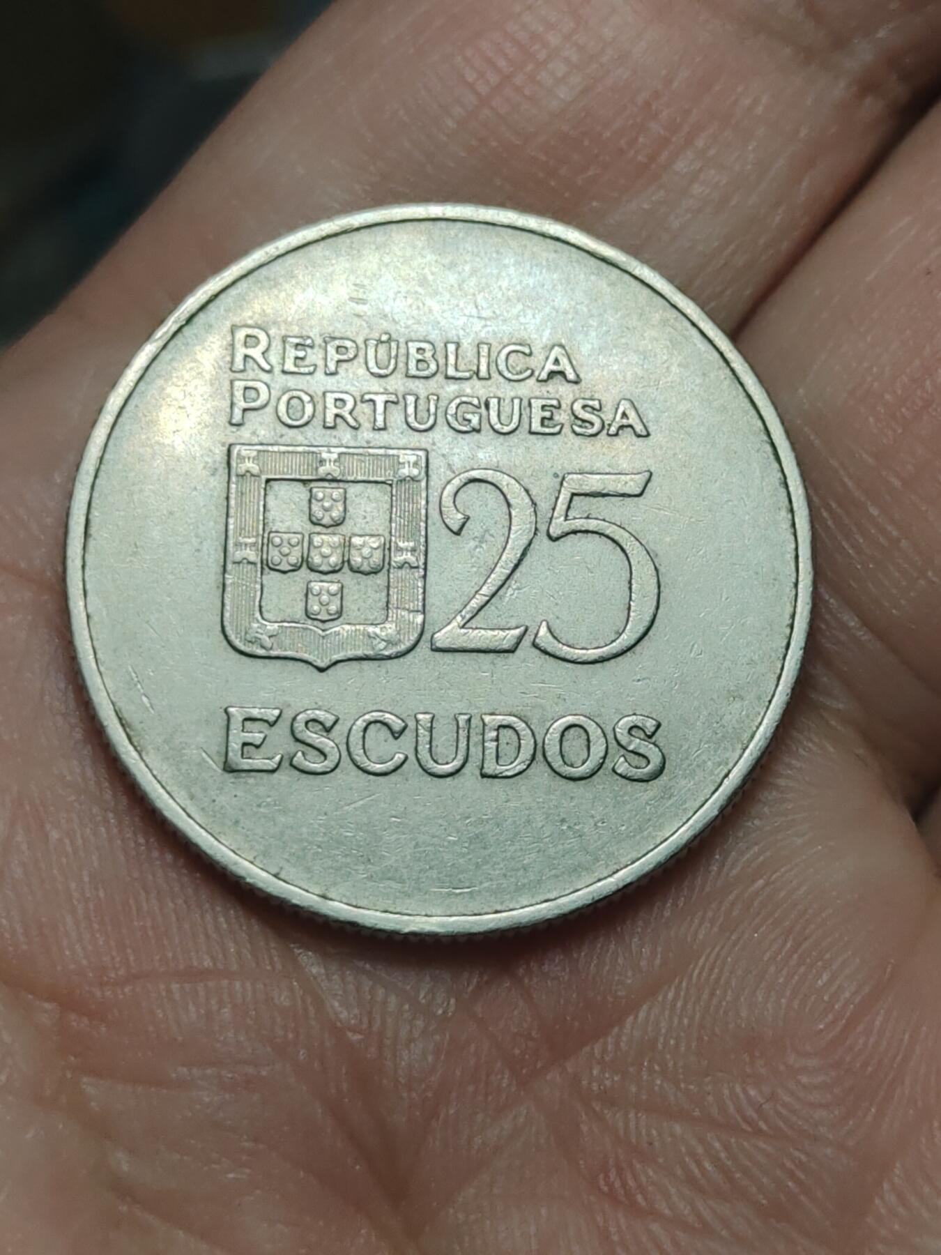 2026年第四十场(总第二百零九场）外国好品散币场(免佣金) 葡萄牙🇵🇹1980年25埃斯库多(共和国第五套第二版，大尺寸版首发年)