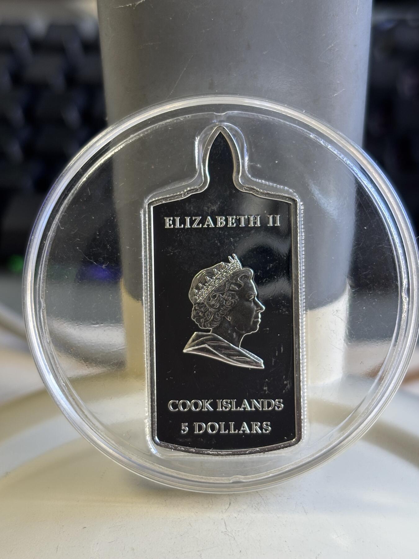 第196期拍卖 库克2006年本笃十六世访问蜡烛异形纪念银币，925银，25.64克