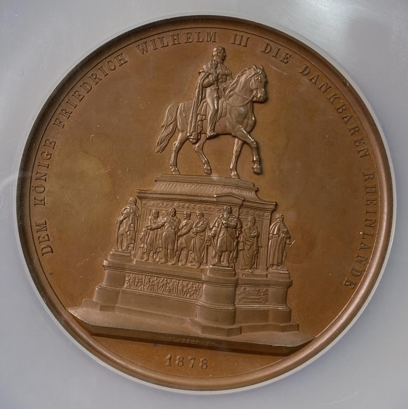 万国钱币拍卖第064期 NGC MS64 1878年德国坐落于圣城科隆的普鲁士威廉三世戎装骑马铜像落成纪念大铜章 官铸高浮雕精湛雕工原味铜光 大规格61MM 96G