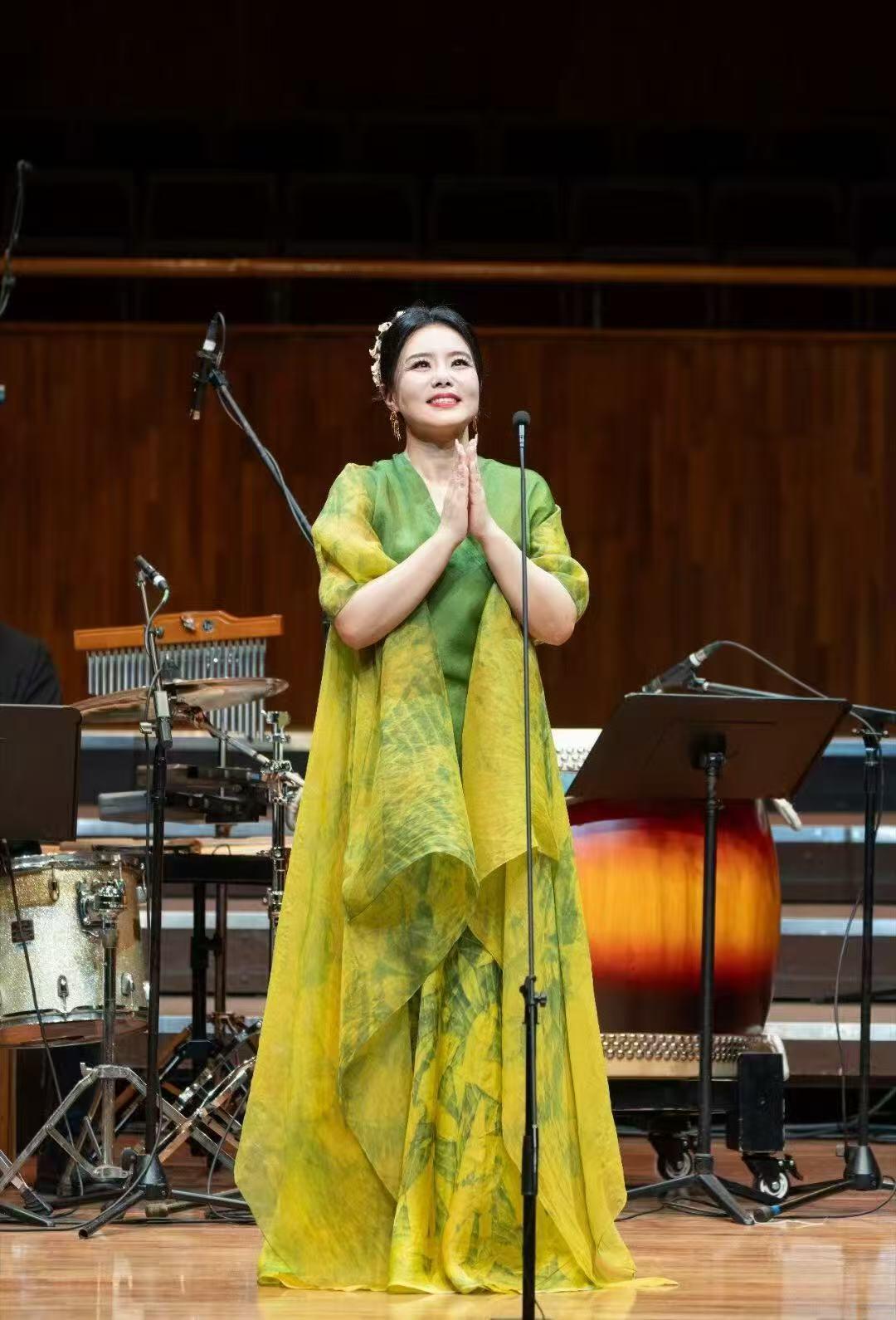 零元拍：龚琳娜老师亲笔签名禅意莲花香插套装！