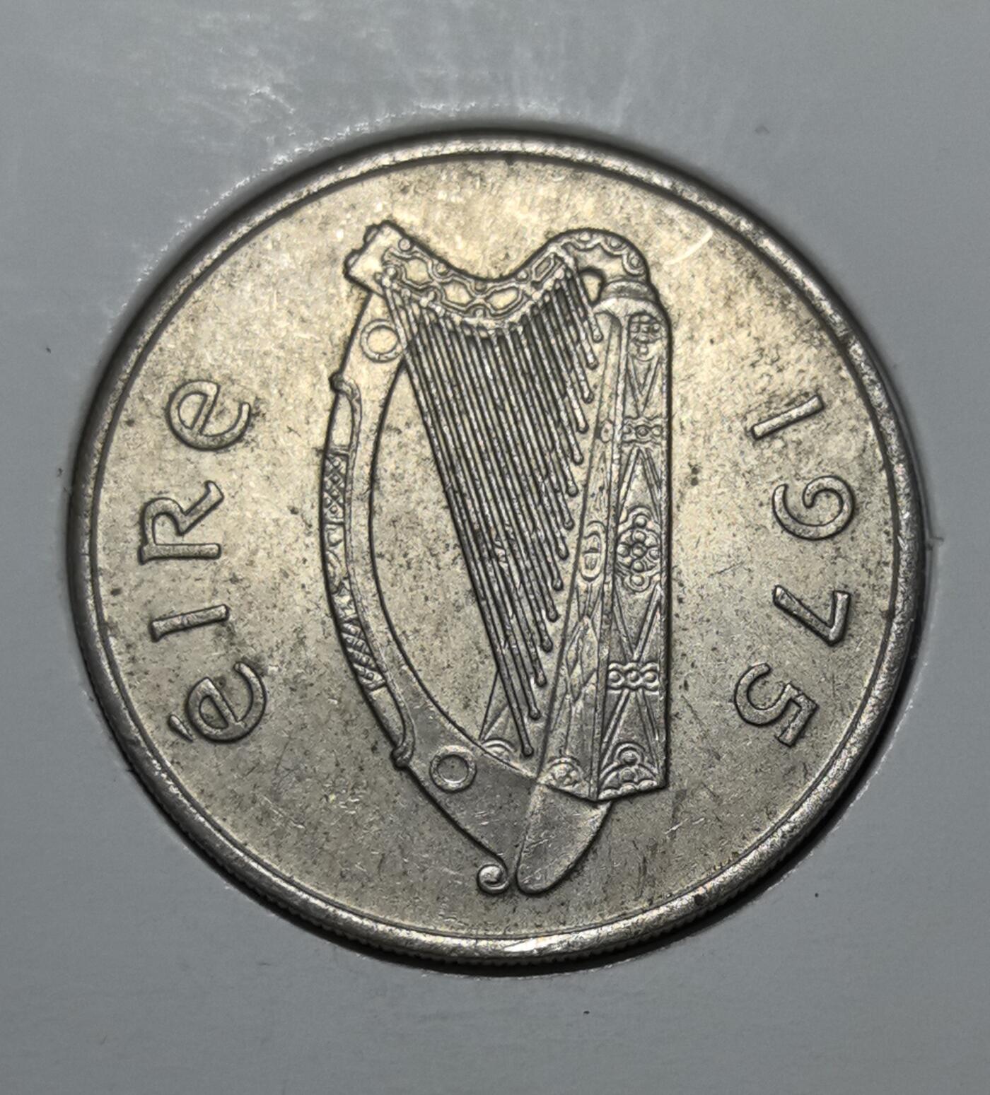 外国优质银币克朗币纪念章，每周六晚九点倒数截拍，满百包邮可寄存，持续收拍