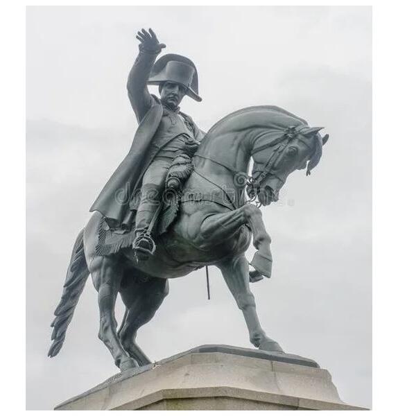 【艺术】【原盒】法国艺术大章 拿破仑骑马雕像圣西尔军校高浮雕精制超大铜章 带原盒 80MM 219克