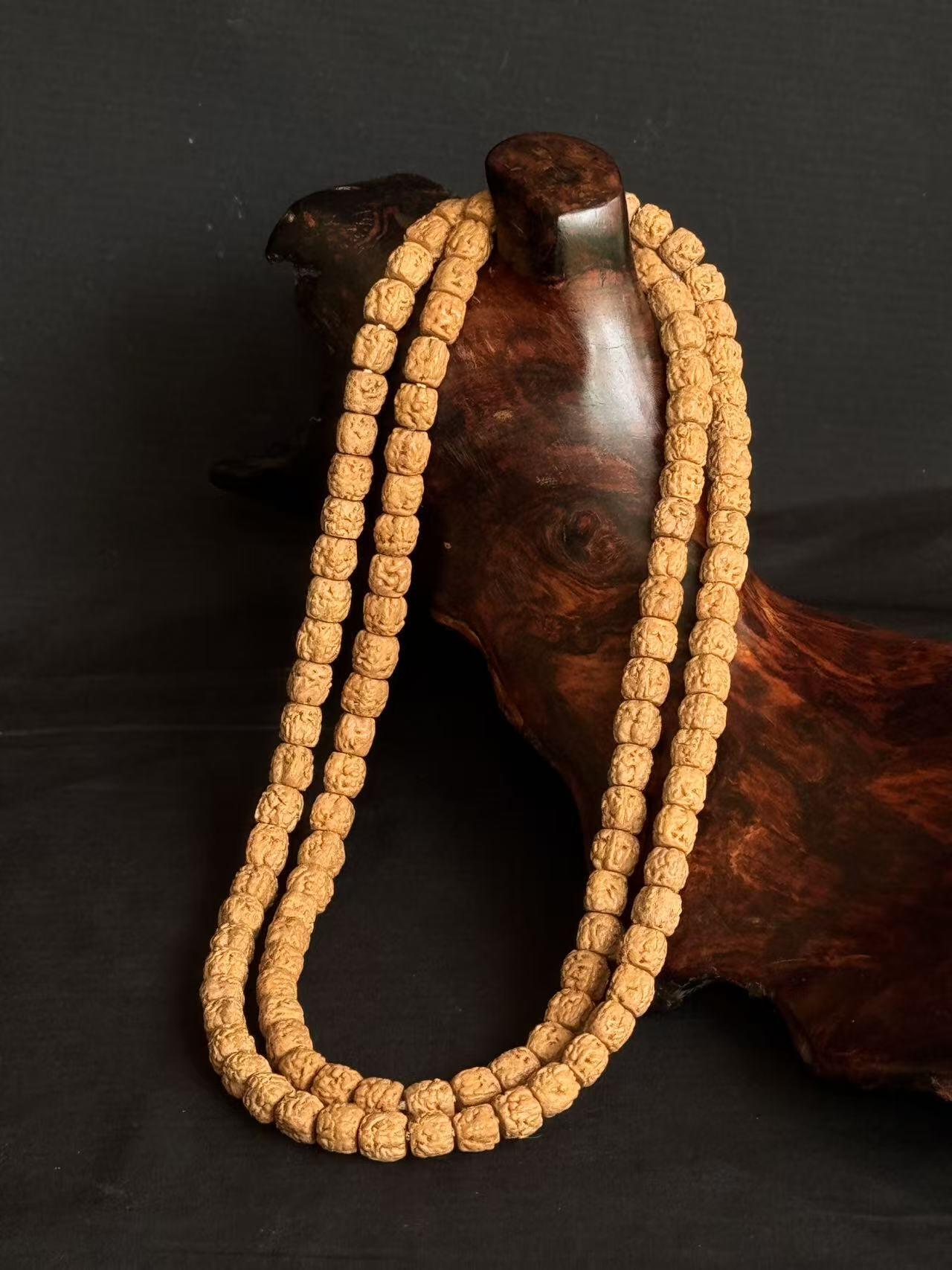 零元拍：龙切 五爪金龙小佛手长串6.5 MM左右，非常容易变红，坊间人称三日红，很容易有盘玩成就感。