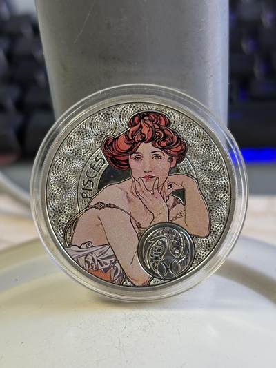 第196期拍卖 - 纽埃2011年十二星座系列双鱼座慕夏新艺术美女银币，925银，28.28克发行10000枚