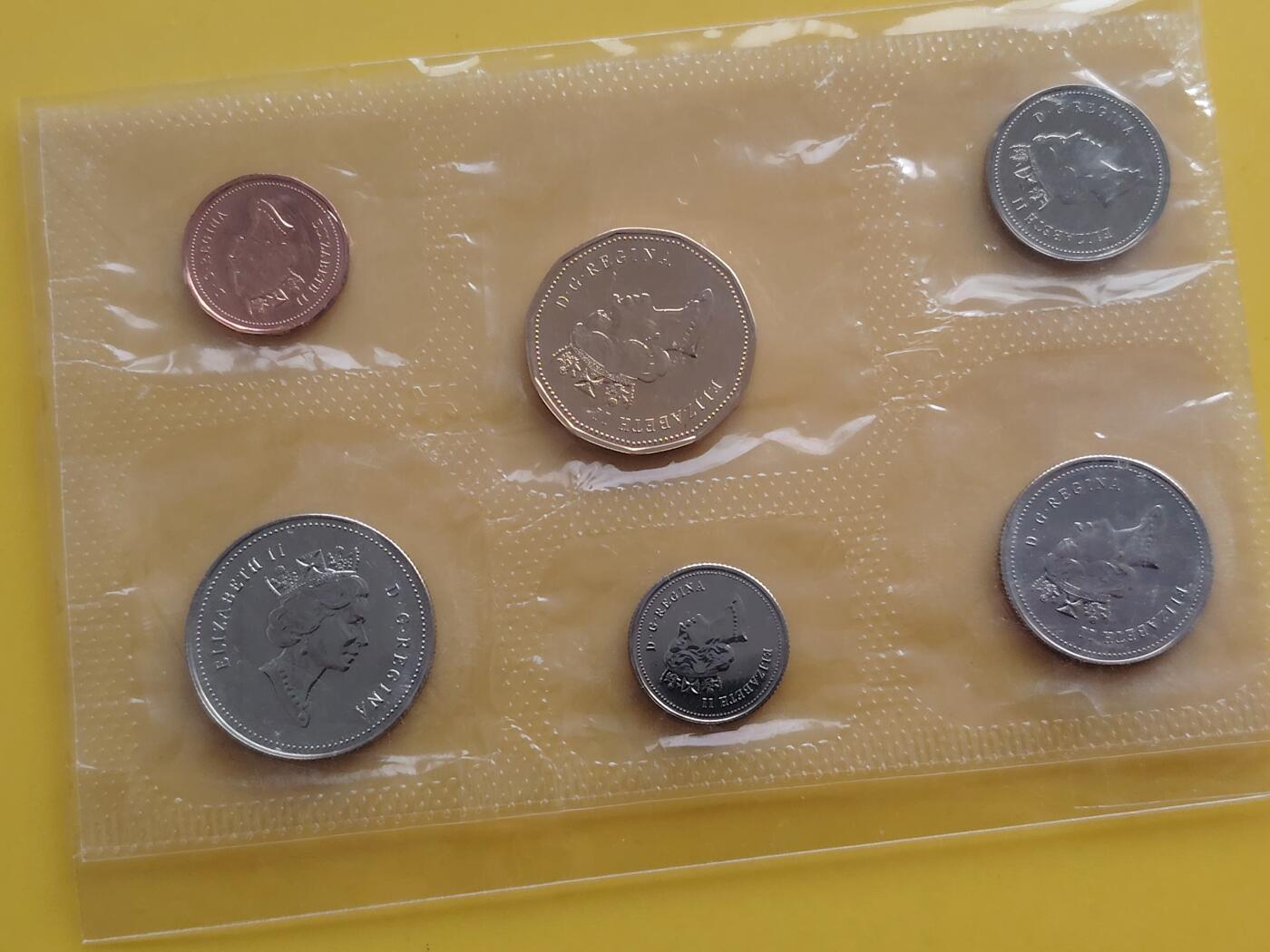 布加迪🐬～世界钱币(上海)🌾第 285 期 /  各国套币和散币