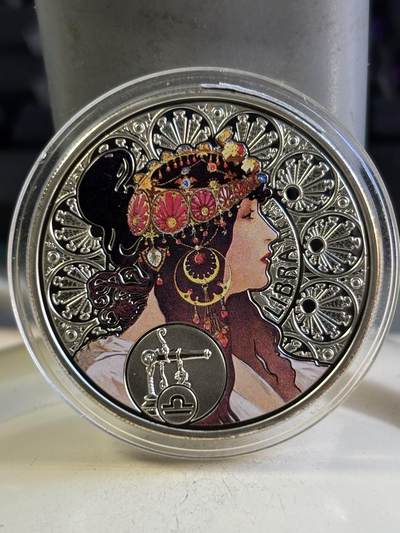 第196期拍卖 - 纽埃2011年十二星座系列天称座慕夏新艺术美女银币，925银，28.28克，发行10000枚