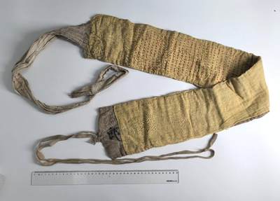 小驴勋章奖章收藏4月4日周六晚六点拍卖（珍爱和平，收藏战争，铭记历史，勿忘国耻，忠党爱国。有偿代拍，送拍规则在简介最后，参拍须阅读规则后再参拍，关系到运费包装发货时效真假辨别等关键信息，拍卖时不再发原图，看大图店主微信码在拍卖店铺介绍里） - 鬼子千人针，很少能见到