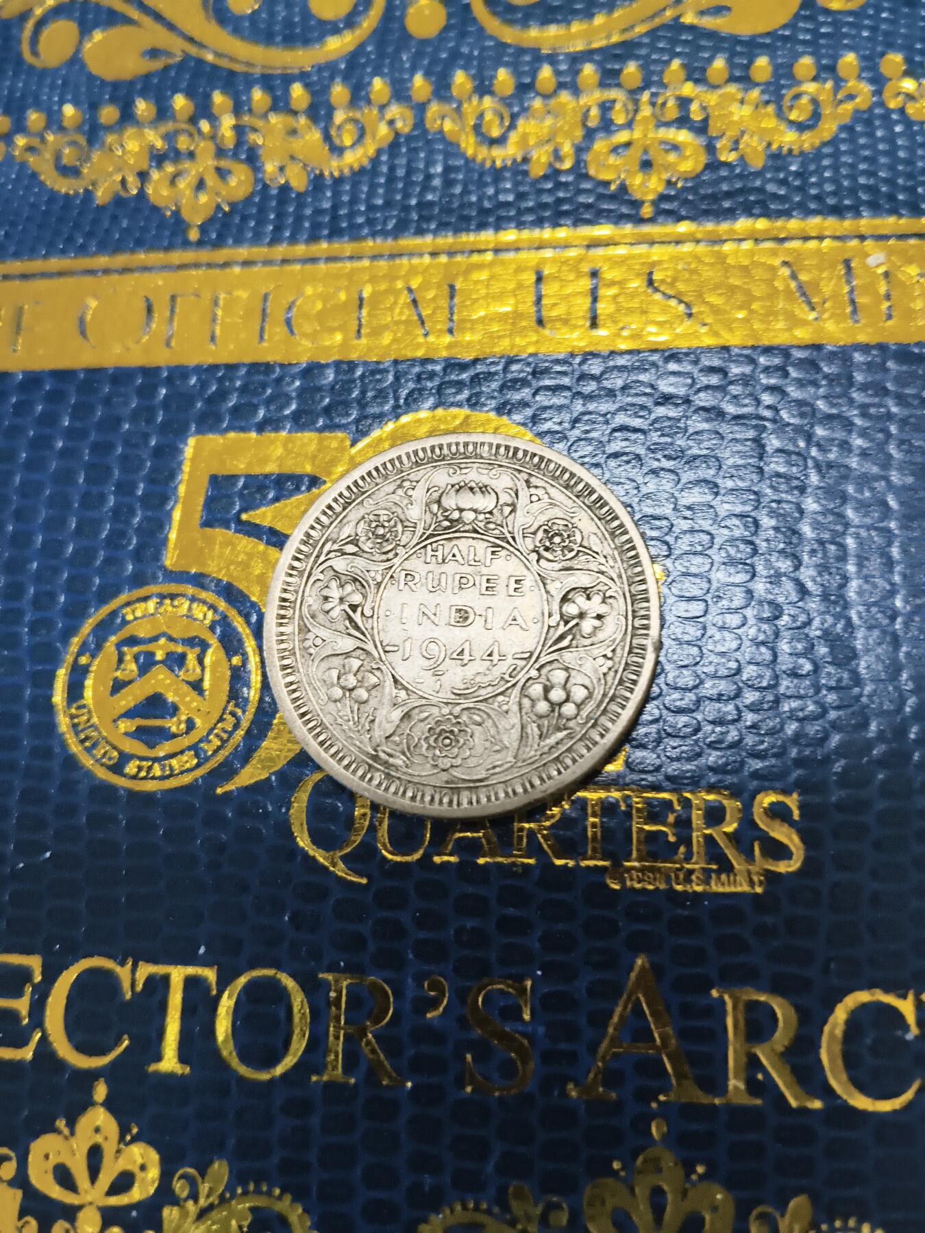 长老汇马年精选第十五场拍卖 1944英属印度乔治六世1/2卢比银币，5.84克500银