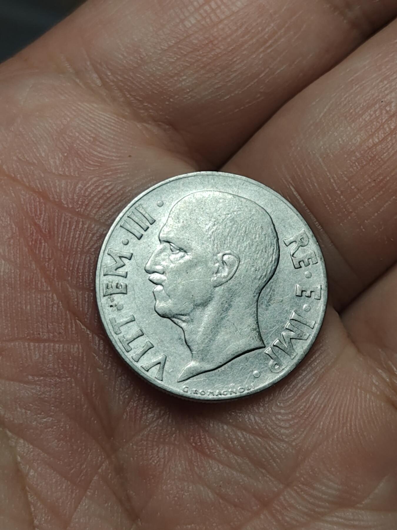 2026年第四十场(总第二百零九场）外国好品散币场(免佣金) 意大利王国1943年20分(维托里奥·埃马努埃莱三世第四版，R标罗马造，有磁版，关门年)