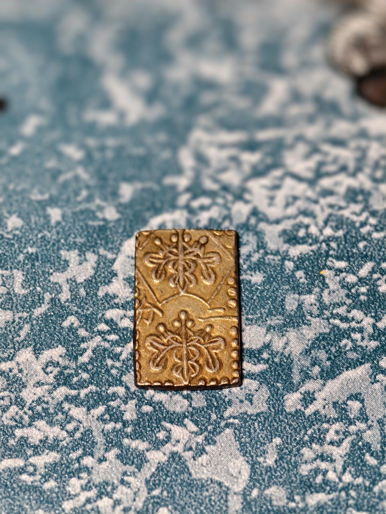 抚柳草堂-第二十二期章牌钱币  奖章勋章 满百包邮 放漏专场 1868日本明治二分金 明治二分判金 江户幕府末期到明治维新过渡时期的货币 重3.1g金水足 品相不错