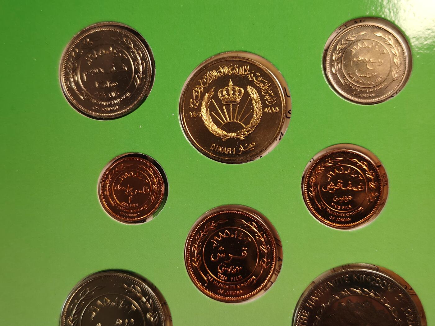 布加迪🐬～世界钱币(上海)🌾第 286 期 /  各国套币和散币