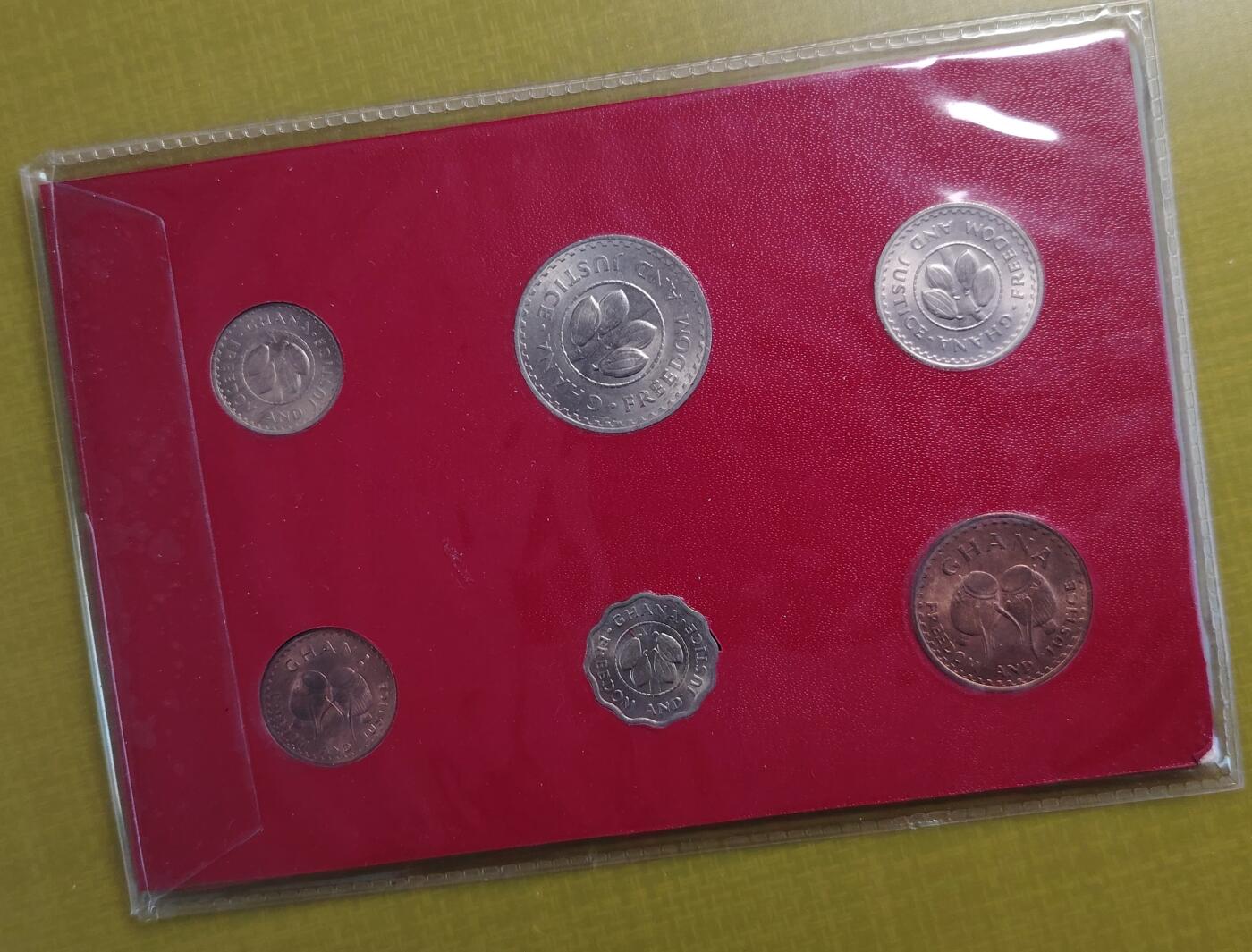 布加迪🐬～世界钱币(上海)🌾第 285 期 /  各国套币和散币