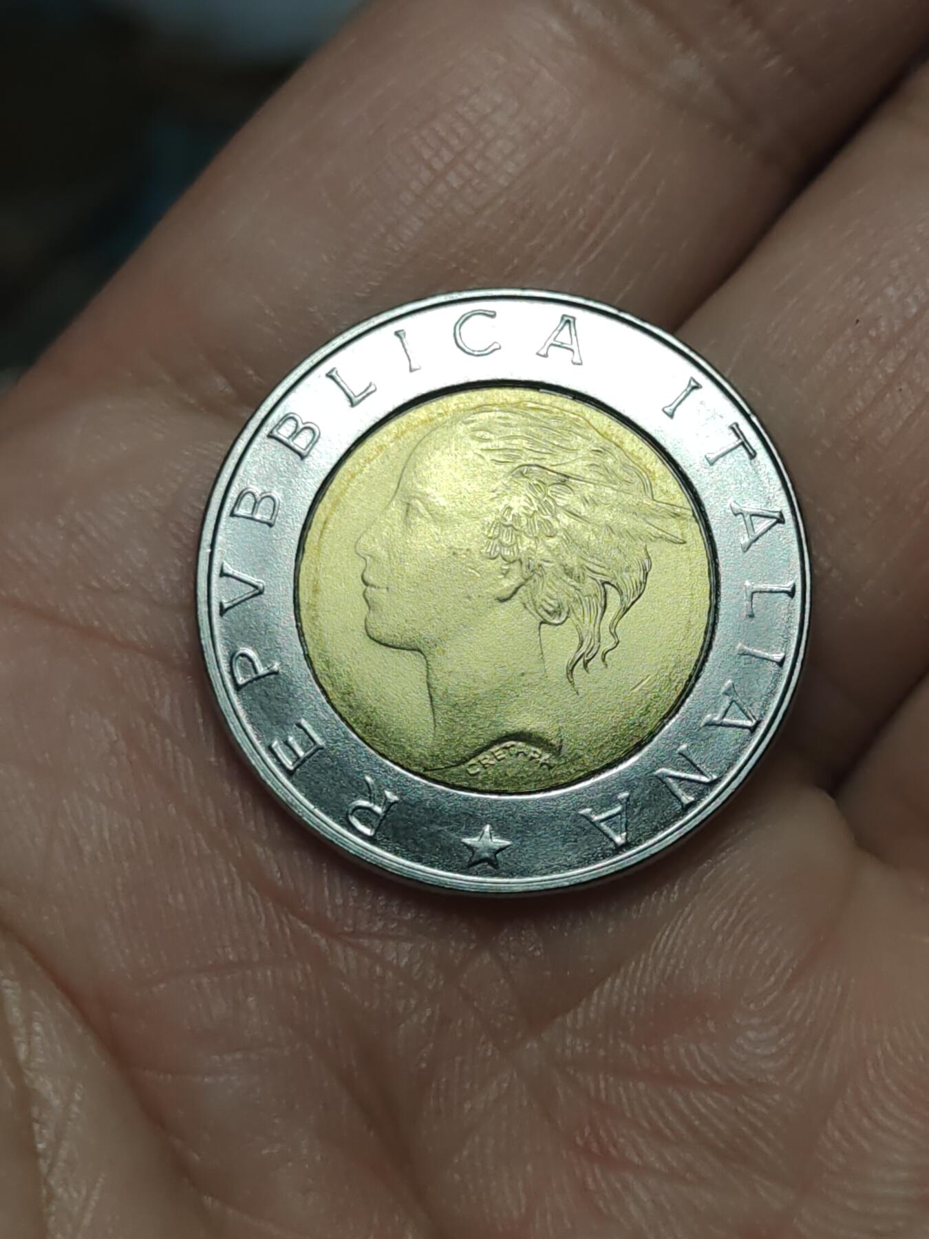 2026年第四十场(总第二百零九场）外国好品散币场(免佣金) 好品–意大利🇮🇹1996年500里拉(国家统计学院成立70周年纪念币)