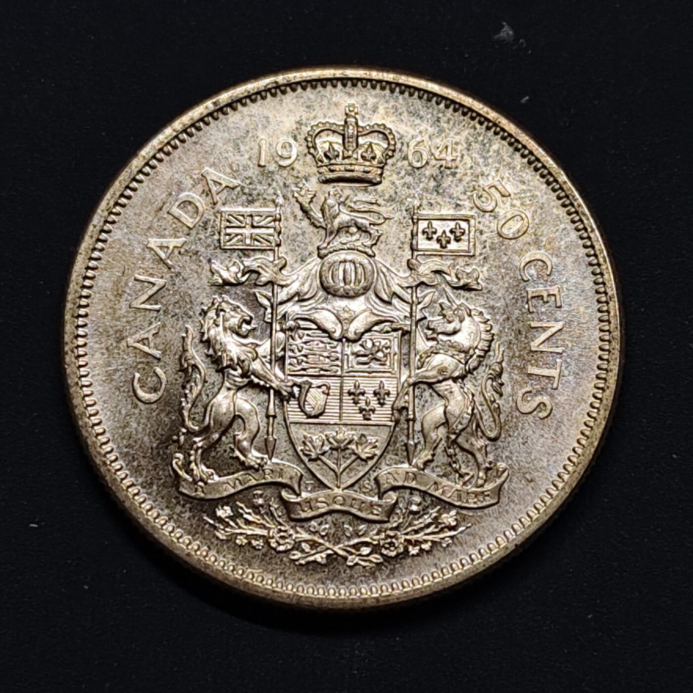 【全场包邮】纯粹捡漏拍518场 加拿大1964年女王50分银币【29.7毫米11.66克80%】