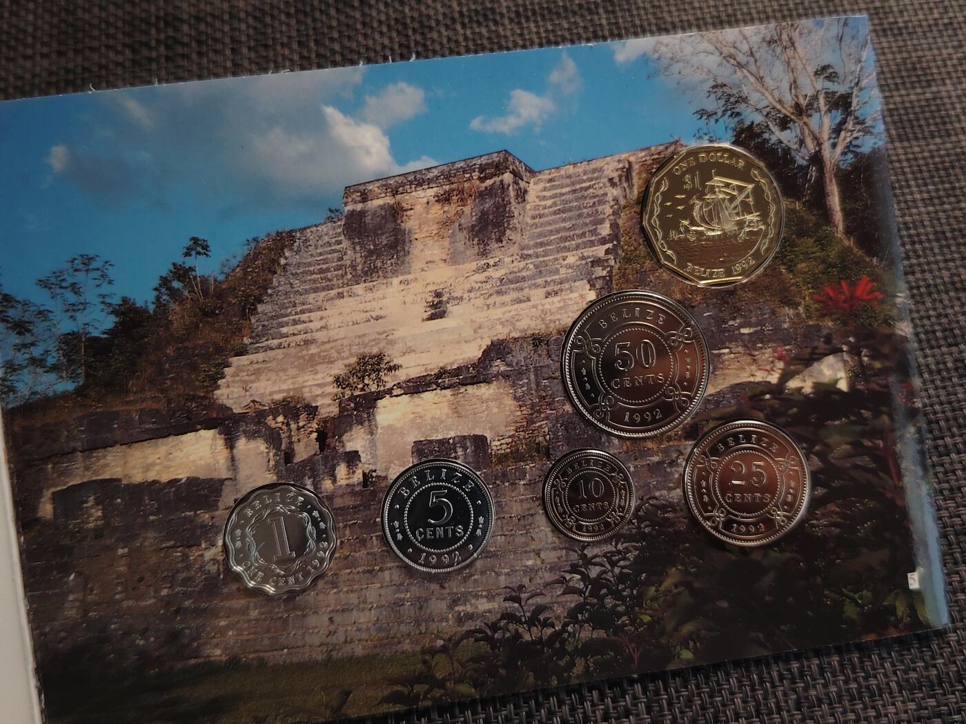 布加迪🐬～世界钱币(上海)🌾第 285 期 /  各国套币和散币