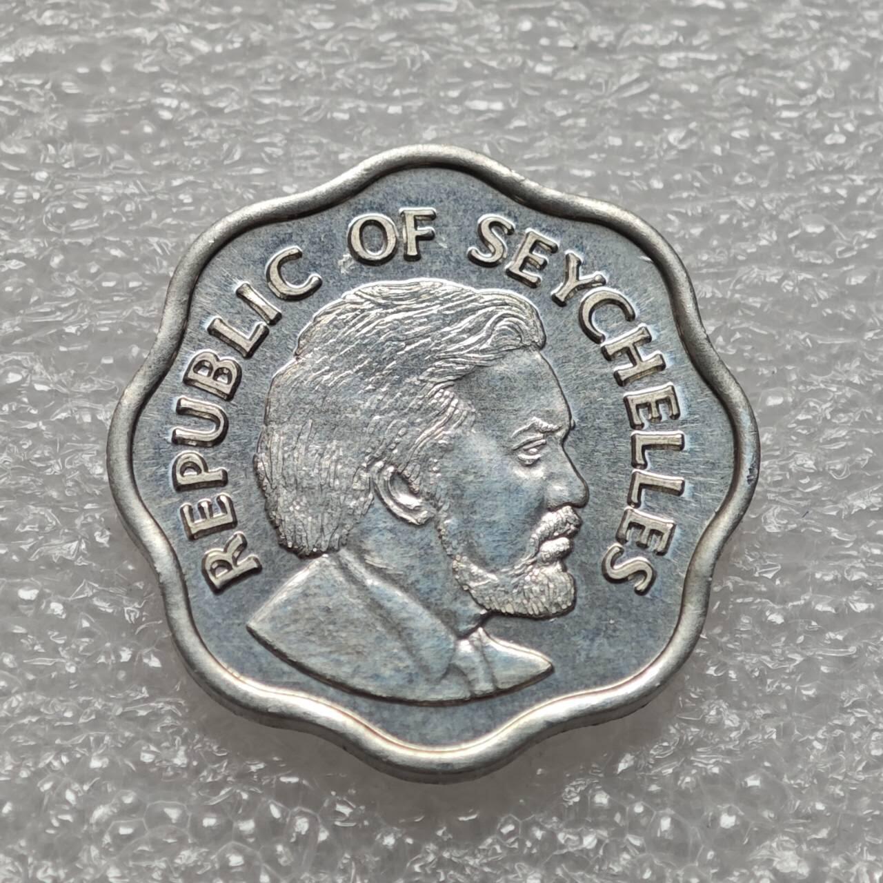  【淘币小摊】限时拍第八百九十二拍   教皇国塞舌尔加纳危地马拉场    每周一统一发货