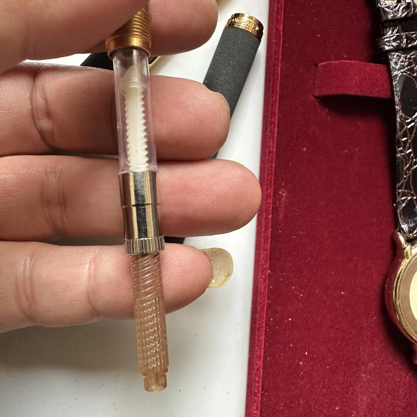 🌹外币初藏🌹🐯2026年第37场   每周二四六晚8️⃣点 接代拍 高档手表钢笔礼盒 钢笔磨砂质感 螺纹式吸水