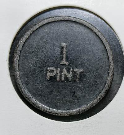 外国优质银币克朗币纪念章，每周六晚九点倒数截拍，满百包邮可寄存，持续收拍 - 英国辛德福德工业合作社1 品脱（1 Pint）代用币，用于合作社内部兑换牛奶等商品，是 20 世纪英国合作社经济与地方商业的实物见证。