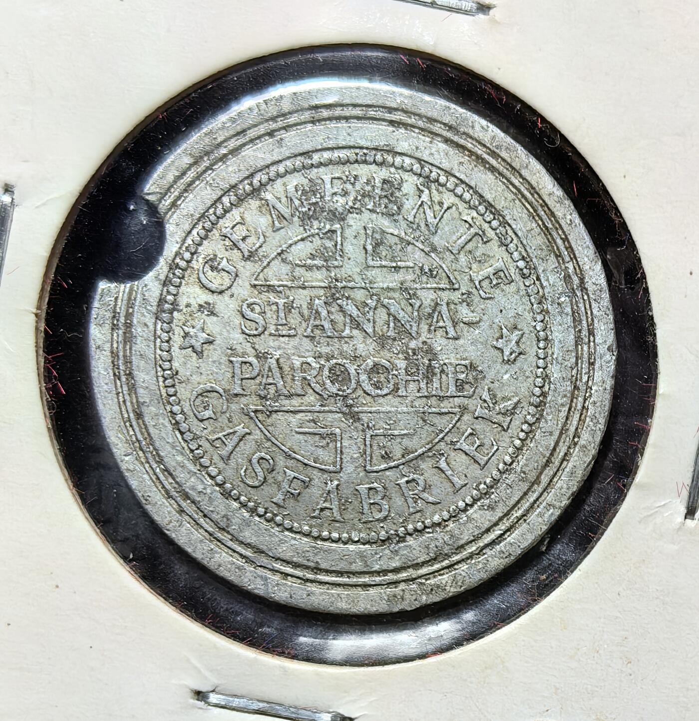 外国优质银币克朗币纪念章，每周六晚九点倒数截拍，满百包邮可寄存，持续收拍