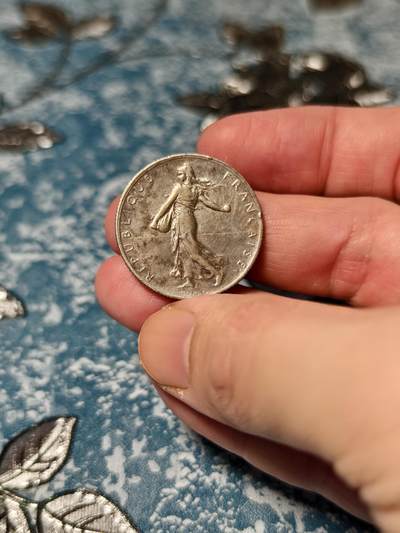 抚柳草堂-第二十二期章牌钱币  奖章勋章 满百包邮 放漏专场 - 1918法国2法郎播种女神银币 重10.1g 法兰西第三共和国时期经典流通银币 雕刻家名家Oscar Roty设计 