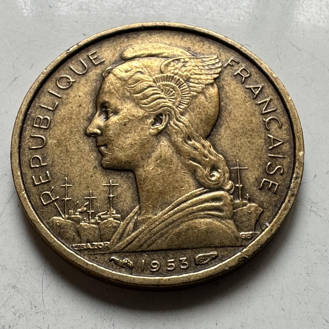 🌹外币初藏🌹🐯2026年第37场   每周二四六晚8️⃣点 接代拍 法属马达加斯加 1953年 10法郎