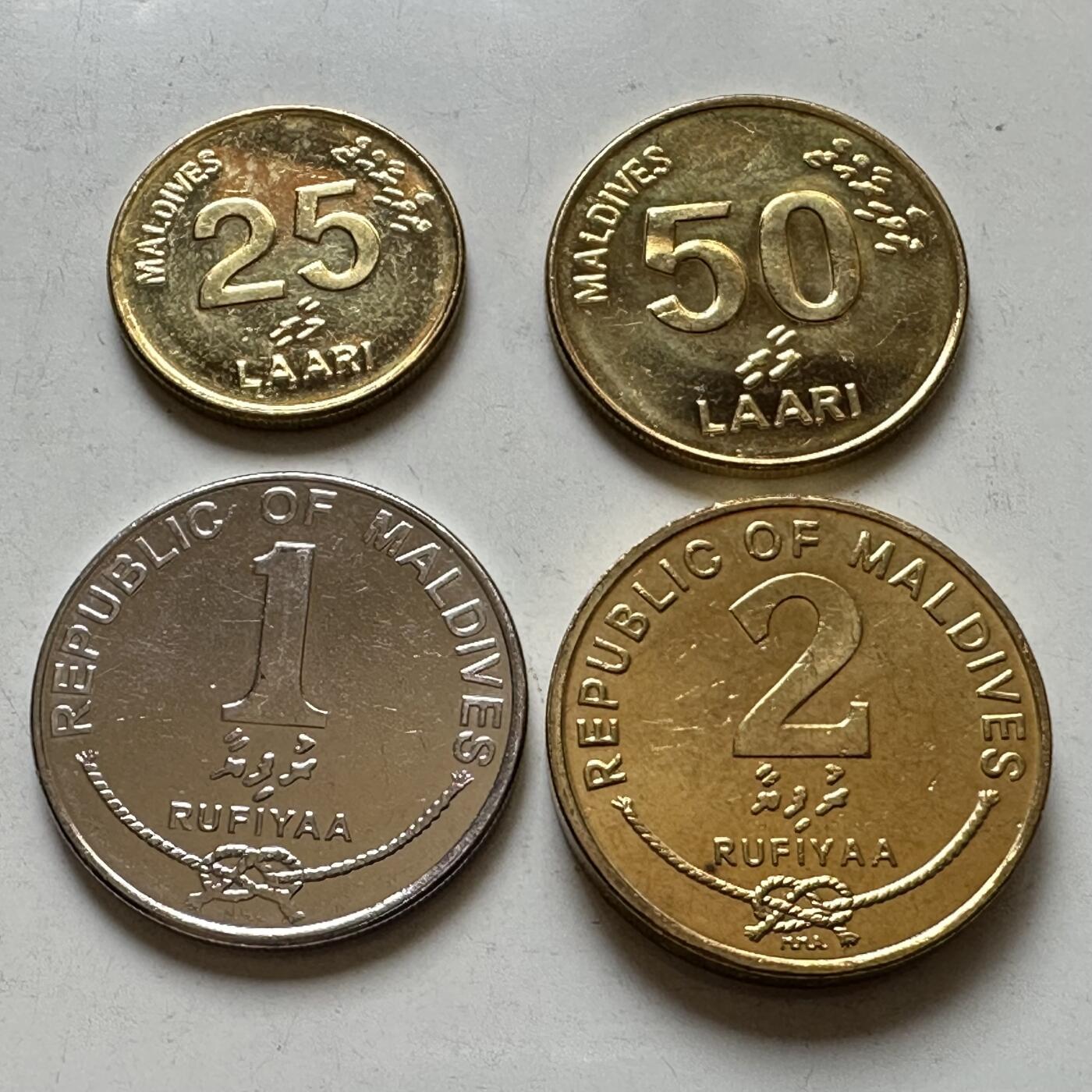 🌹外币初藏🌹🐯2026年第37场   每周二四六晚8️⃣点 接代拍 马尔代夫4枚