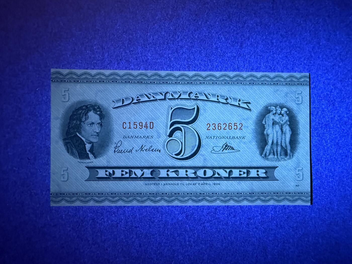 《愛美收藏》第239期-4.5周日外币黄金场  丹麦5克朗 UNC 1959年 雕塑