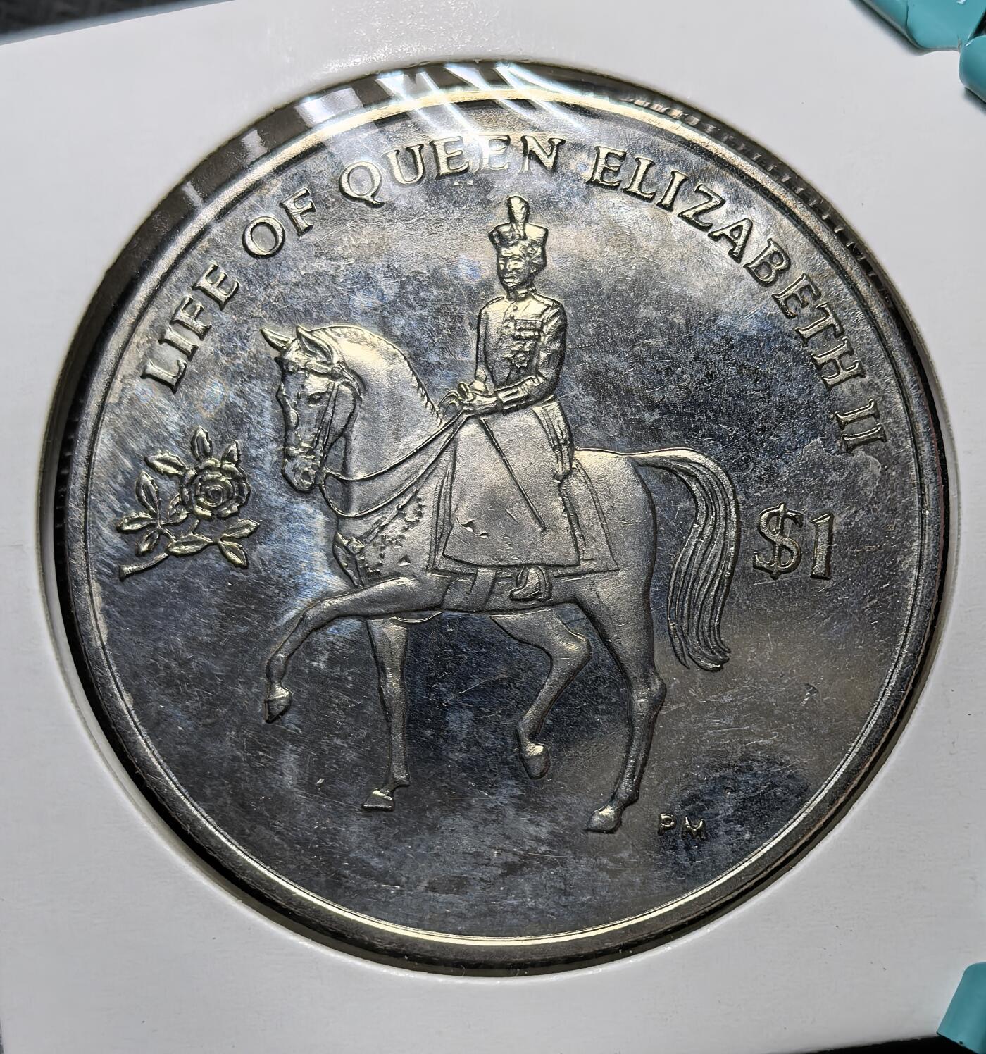 外国优质银币克朗币纪念章，每周六晚九点倒数截拍，满百包邮可寄存，持续收拍