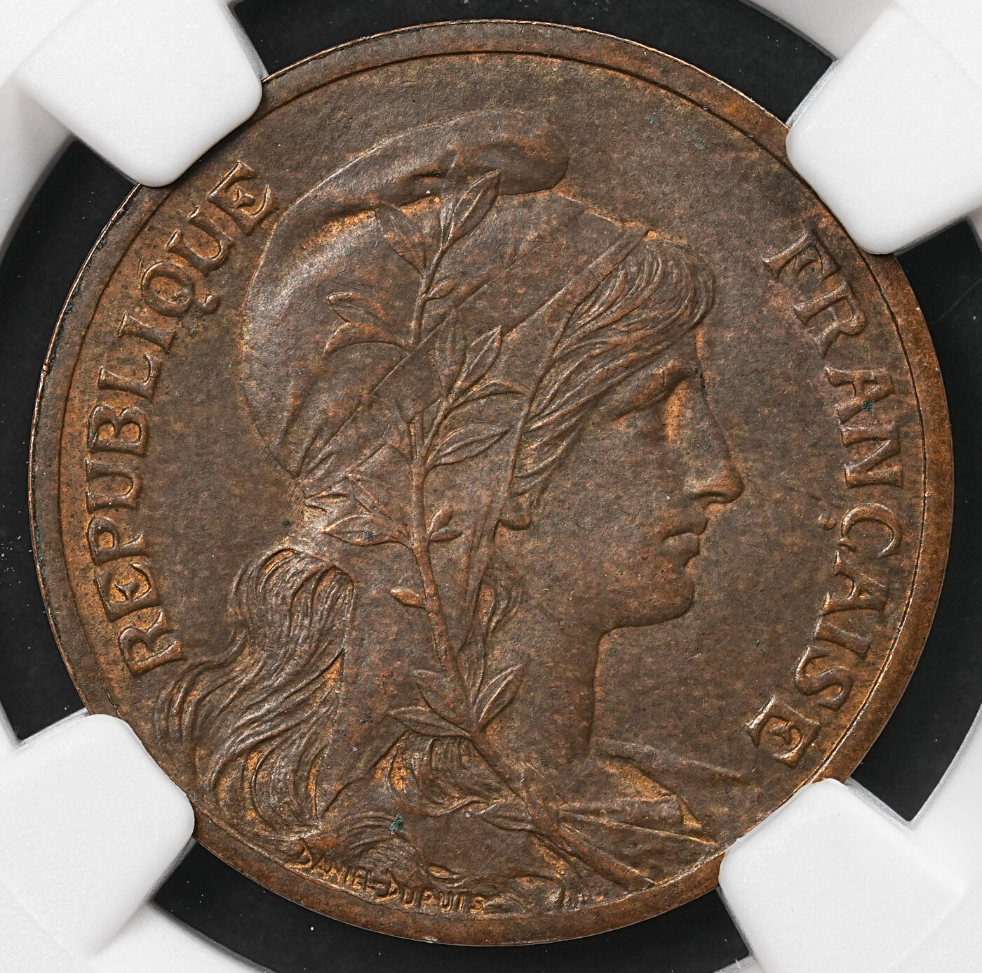 修遠堂世界钱币第110期 NGC AU58BN 1899年法国5分铜币