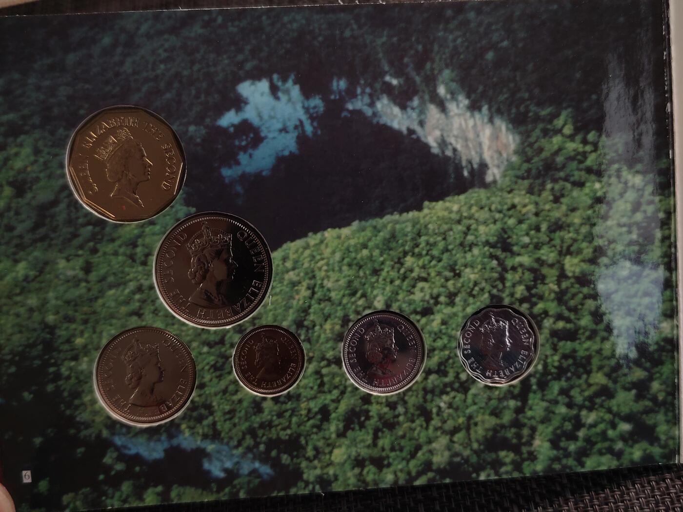 布加迪🐬～世界钱币(上海)🌾第 285 期 /  各国套币和散币