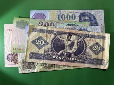 咖啡豆•收藏 2026年Apr_9th世界各国纸币拍卖 - 6枚 西班牙比塞塔/匈牙利福林 品相如图 外国 欧洲纸币