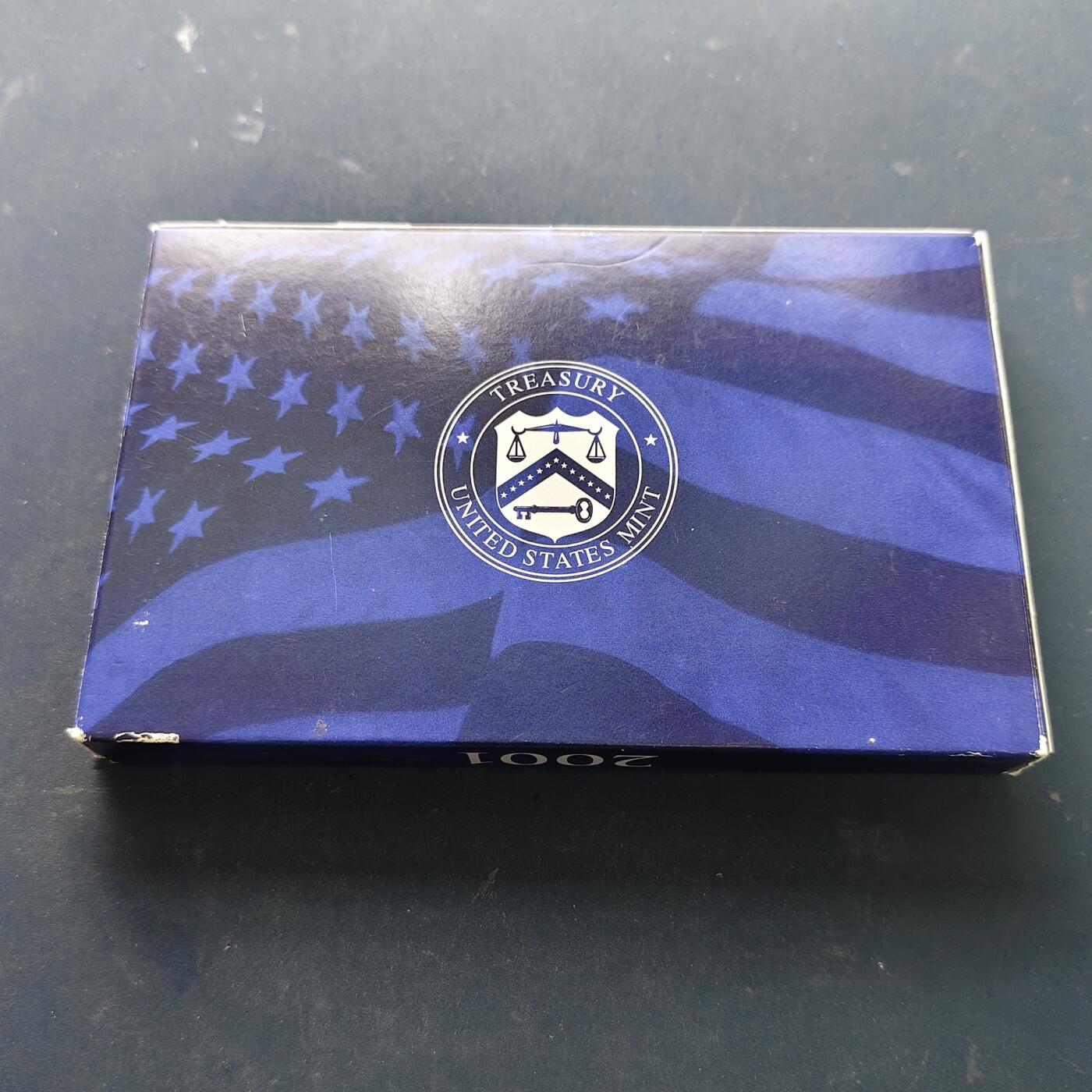 【全场包邮】纯粹捡漏拍519场 美国2001年官方封装精制套币（流通币一盒+州币一盒）-盒证全