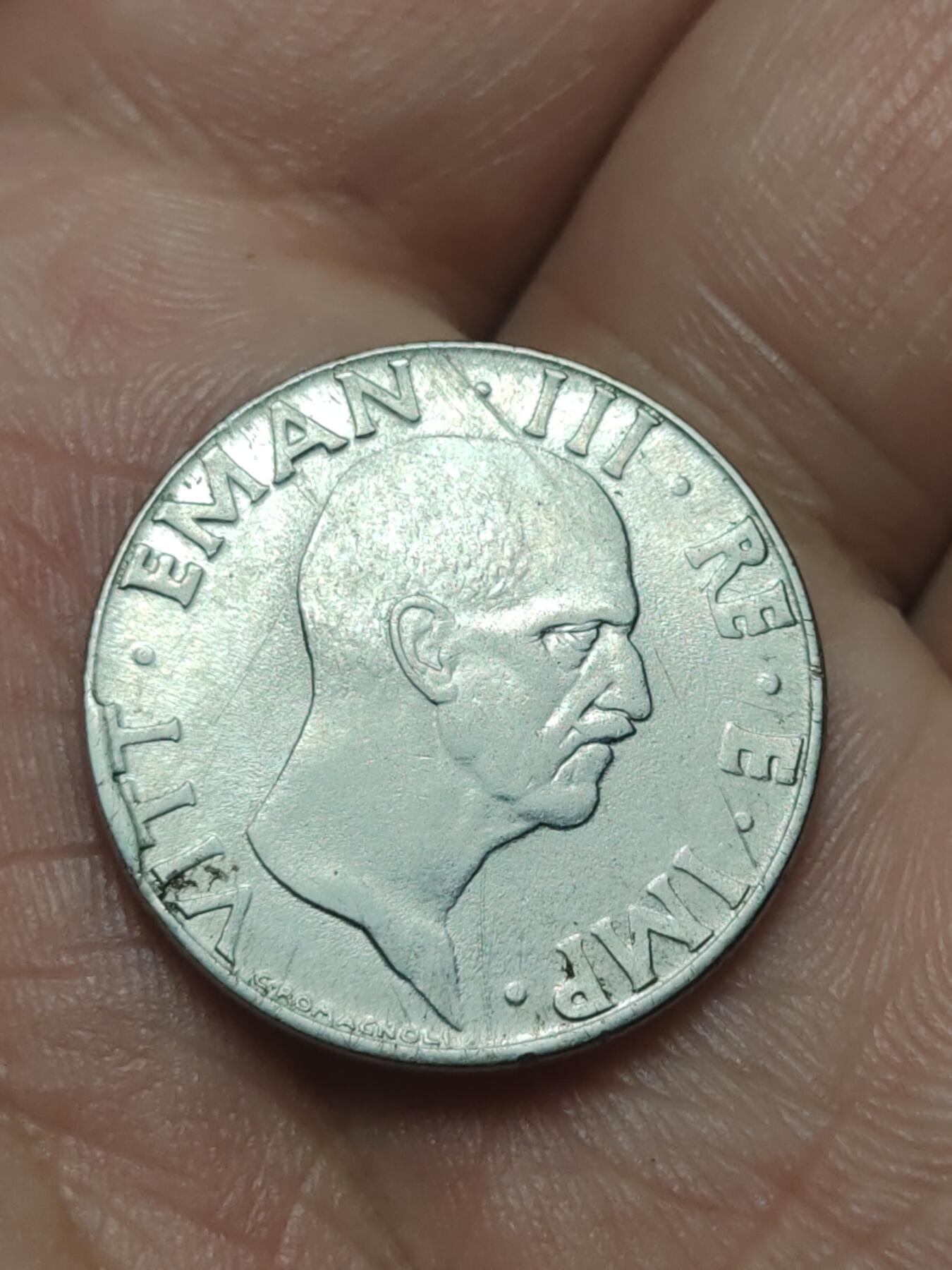 2026年第四十场(总第二百零九场）外国好品散币场(免佣金) 意大利王国1940年50分(维托里奥·埃马努埃莱三世第四版，R标罗马造，有磁版)