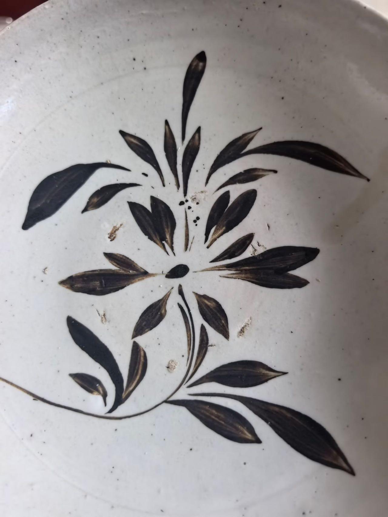 金山西介休窑白地黑化盘