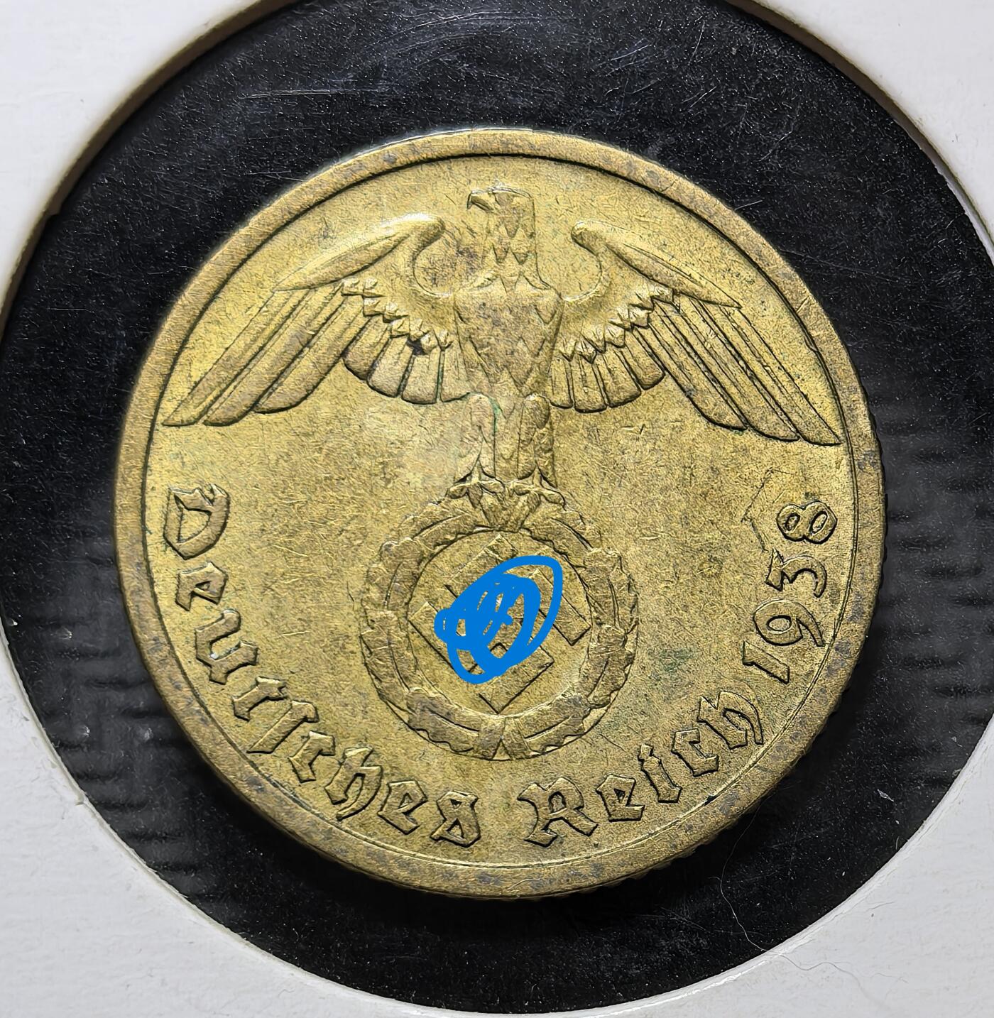 外国优质银币克朗币纪念章，每周六晚九点倒数截拍，满百包邮可寄存，持续收拍