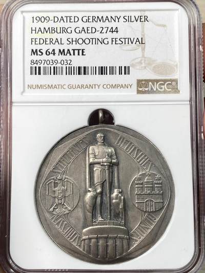万国钱币拍卖第064期 - NGC MS64 1909年德国汉堡射击节俾斯麦纪念大银章 原铸吊环高浮雕 原味MATTE质感 高分难得的收藏级