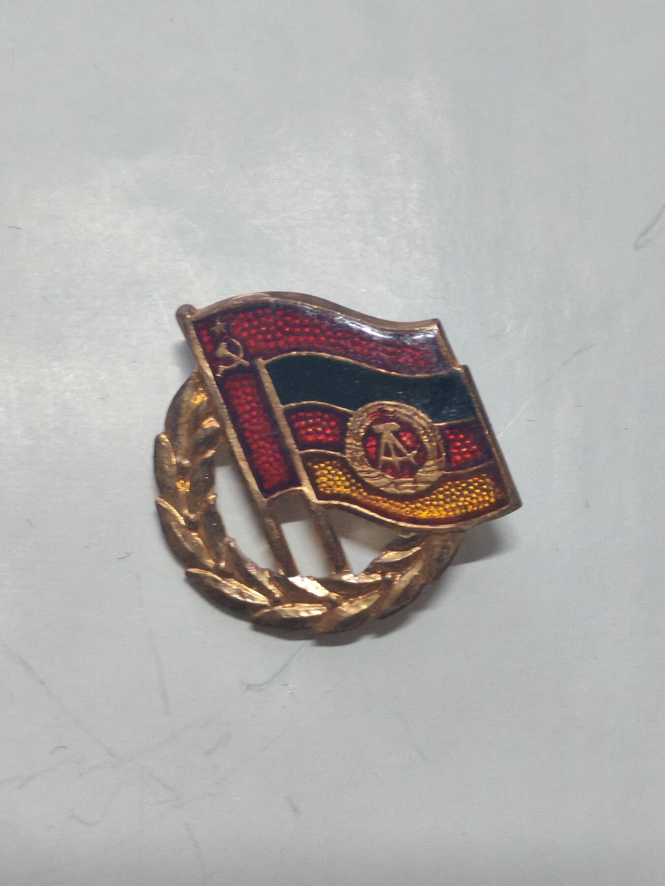 韵星假日军品类拍卖第51期  -- Rimey Holidays Militaria Auction 51 民主德国金级苏德友谊奖章