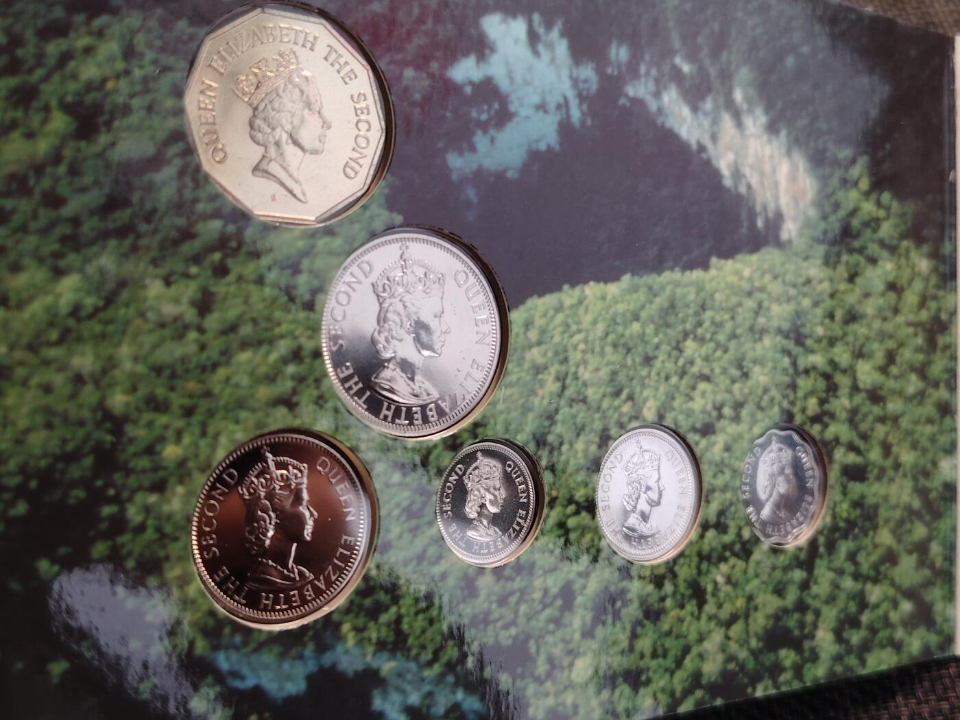 布加迪🐬～世界钱币(上海)🌾第 285 期 /  各国套币和散币